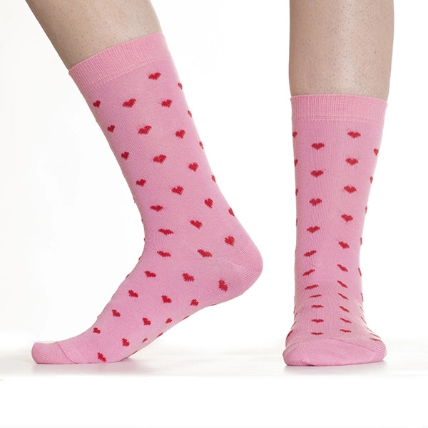Calcetines de algodon rosas con corazones