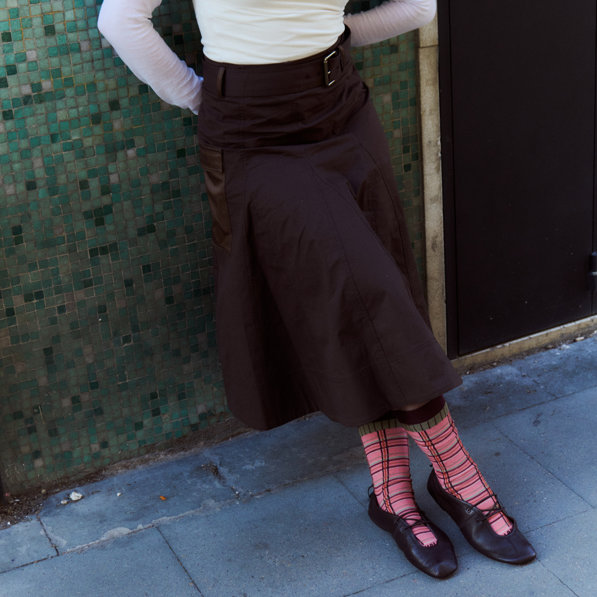 Coral checkered ribbed socks