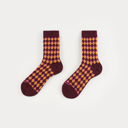 Calcetines con rombos burdeos